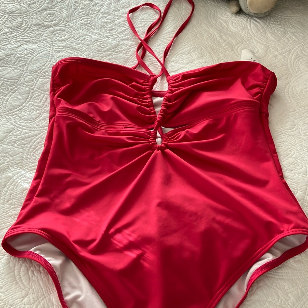 Swim suit , Banana Republic. NWT. Pink L